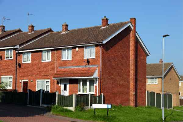 Can I Alter The Party Wall Surveyor? - A Crucial Guide From Faulkner Surveyors 3 Do you want to change the party wall surveyor you are using? Get the best results from Faulkners Witney NOW!