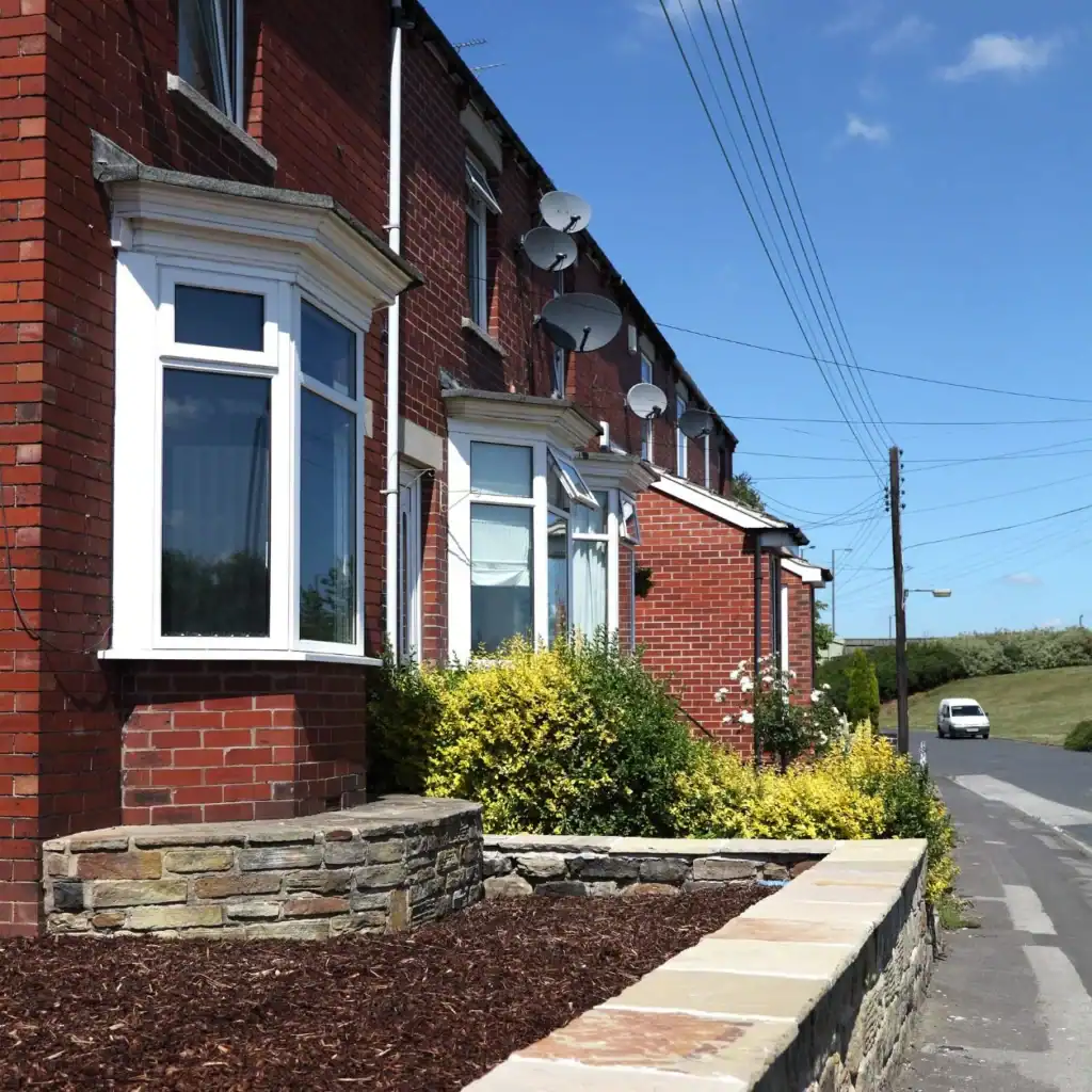 Can a Neighbour Remove Survey Stakes? 3 Min Critical Guide to Avoid Legal Issues 2 Faulkner Party Wall Surveyors Witney : Can My Neighbour Remove Survey Skates